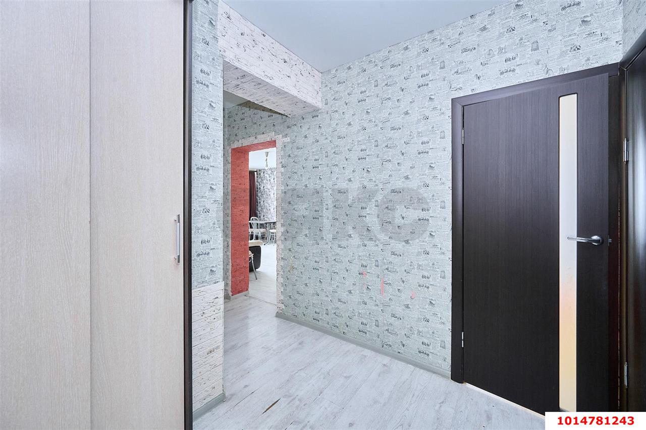 Фото №6: 2-комнатная квартира 65 м² - Краснодар, имени Петра Метальникова, ул. Защитников Отечества, 5