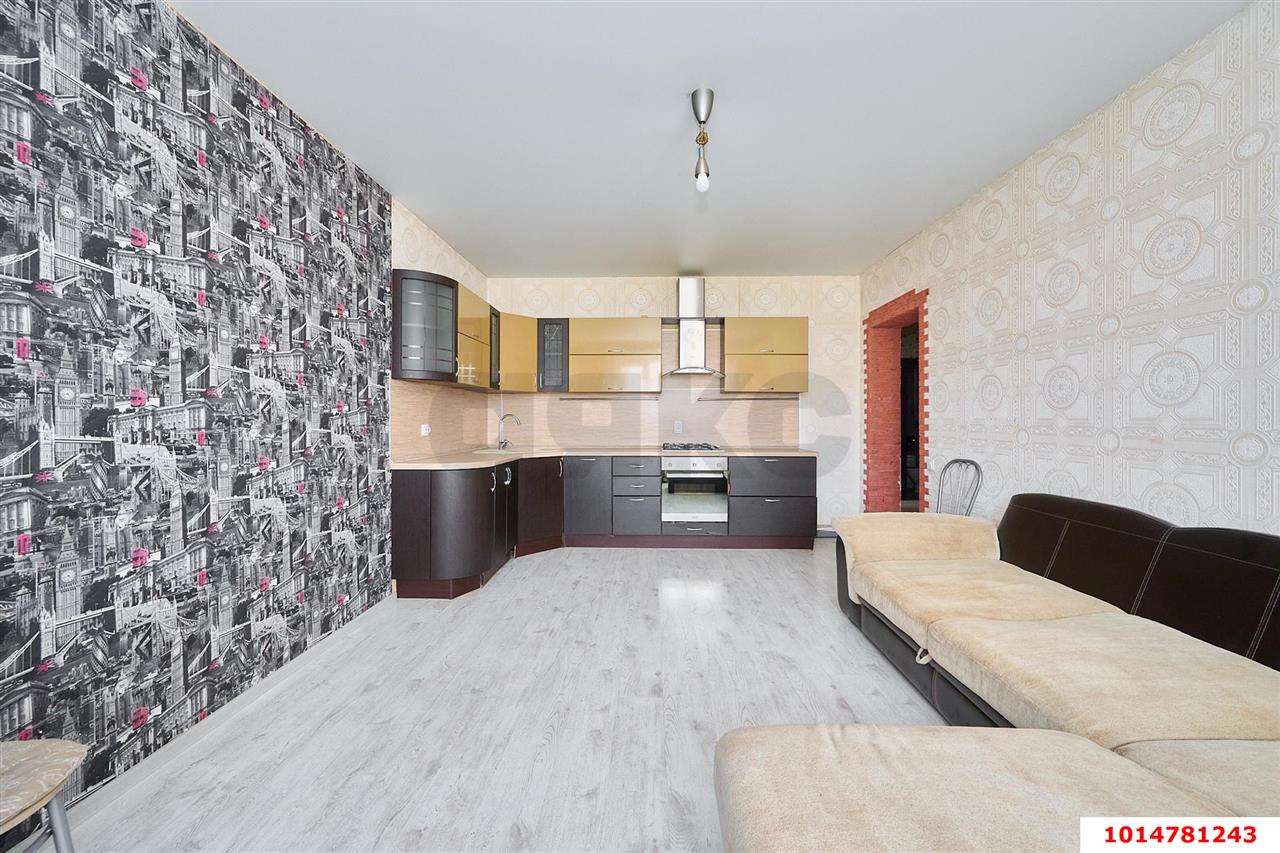 Фото №2: 2-комнатная квартира 65 м² - Краснодар, имени Петра Метальникова, ул. Защитников Отечества, 5