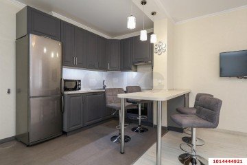 Фото №1: 2-комнатная квартира 58 м² - Краснодар, мкр. ЖК Губернский, ул. им. Героя Яцкова И.В., 15к2