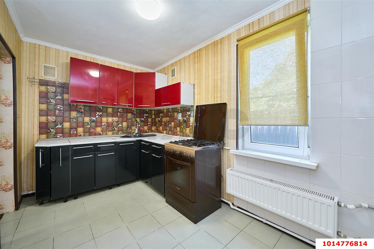 Фото №1: Дом 120 м² + 4.35 сот. - Знаменский, Карасунский внутригородской округ, ст Краснодарсельмаш-2, ул. Молодёжная, 213