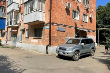 Фото №1: Торговое помещение 114 м² - Краснодар, мкр. имени Н.И. Вавилова, ул. Вавилова, 10