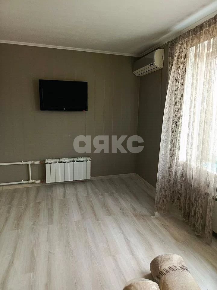 Фото №1: Комната 19 м² - Ростов-на-Дону, 1-й, ул. Ерёменко, 87/2