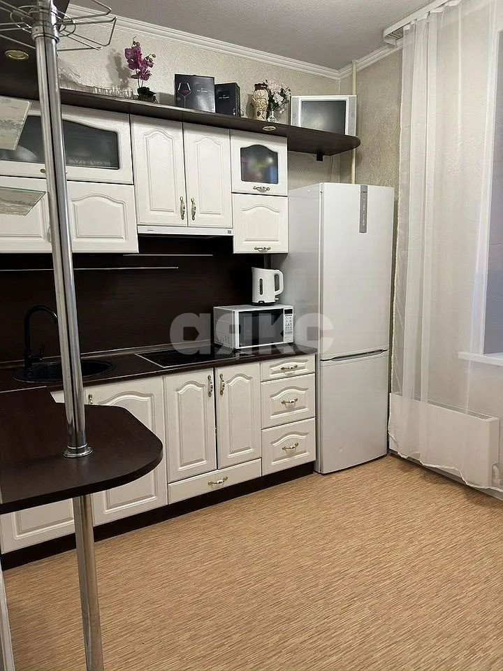 Фото №1: 2-комнатная квартира 37 м² - Ростов-на-Дону, 1-й  Западные Ворота, ул. Жданова, 1/5