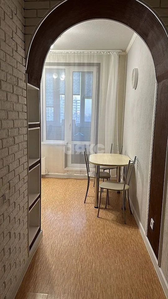 Фото №3: 2-комнатная квартира 37 м² - Ростов-на-Дону, 1-й  Западные Ворота, ул. Жданова, 1/5