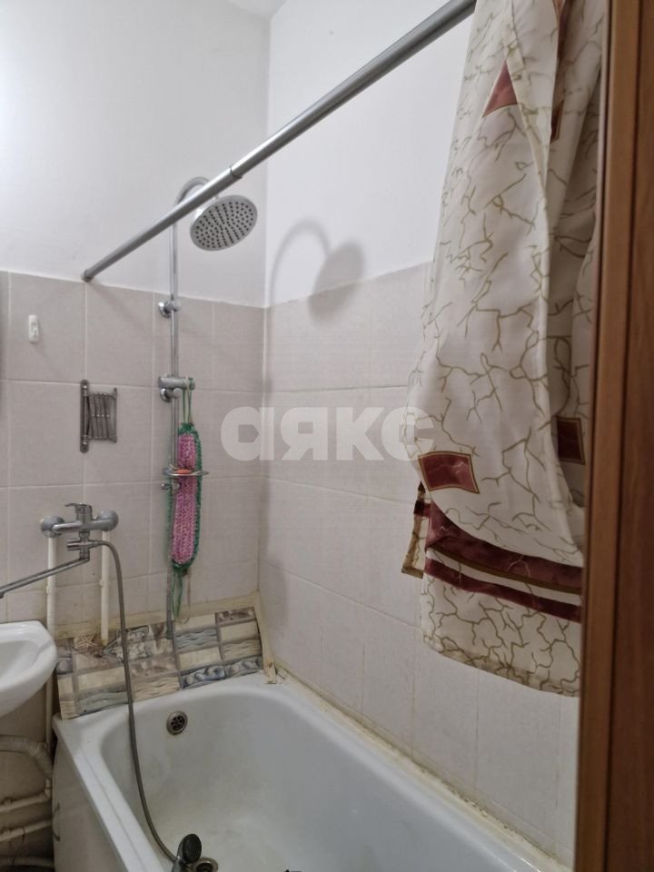 Фото №7: 1-комнатная квартира 35 м² - Ростов-на-Дону, 3-й  Западные Ворота, ул. Жданова, 7/33