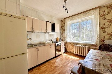 Фото №1: 2-комнатная квартира 57 м² - Ростов-на-Дону, мкр. 2-й, ул. Ерёменко, 50