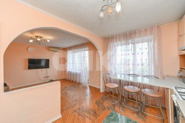 Фото №3: 3-комнатная квартира 59 м² - Ростов-на-Дону, мкр. 7-й, ул. Малиновского, 36