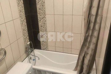 Фото №4: 1-комнатная квартира 40 м² - Ростов-на-Дону, мкр. 1-й, ул. Малиновского, 76Б/87А