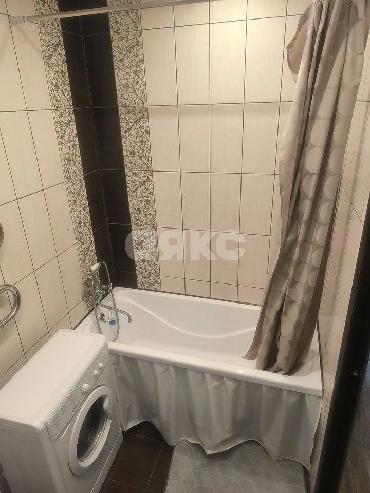 Фото №4: 1-комнатная квартира 40 м² - Ростов-на-Дону, 1-й, ул. Малиновского, 76Б/87А