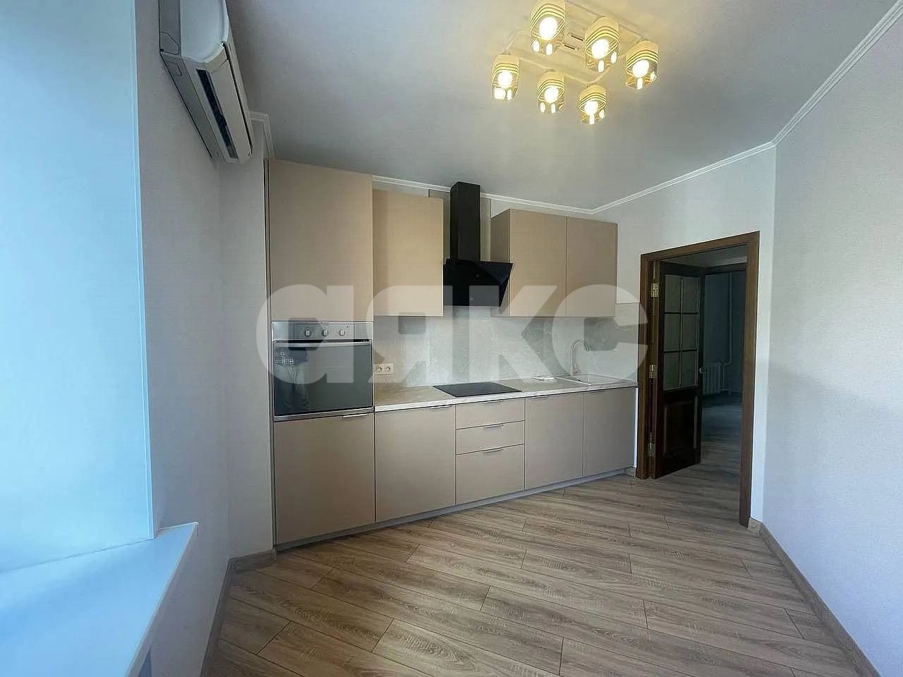 Фото №1: 2-комнатная квартира 72 м² - Ростов-на-Дону, 1-й, ул. Малиновского, 76