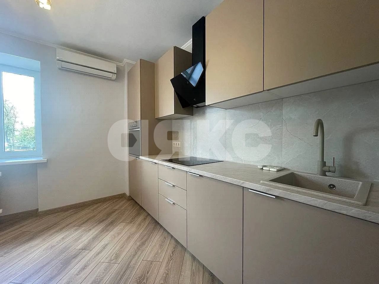 Фото №2: 2-комнатная квартира 72 м² - Ростов-на-Дону, 1-й, ул. Малиновского, 76