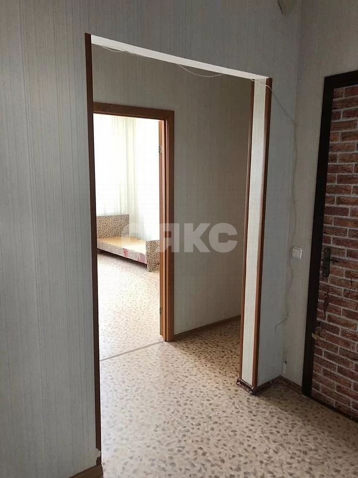 Фото №9: 3-комнатная квартира 68 м² - Ростов-на-Дону, 1-й  Западные Ворота, пр-кт Маршала Жукова, 36/5