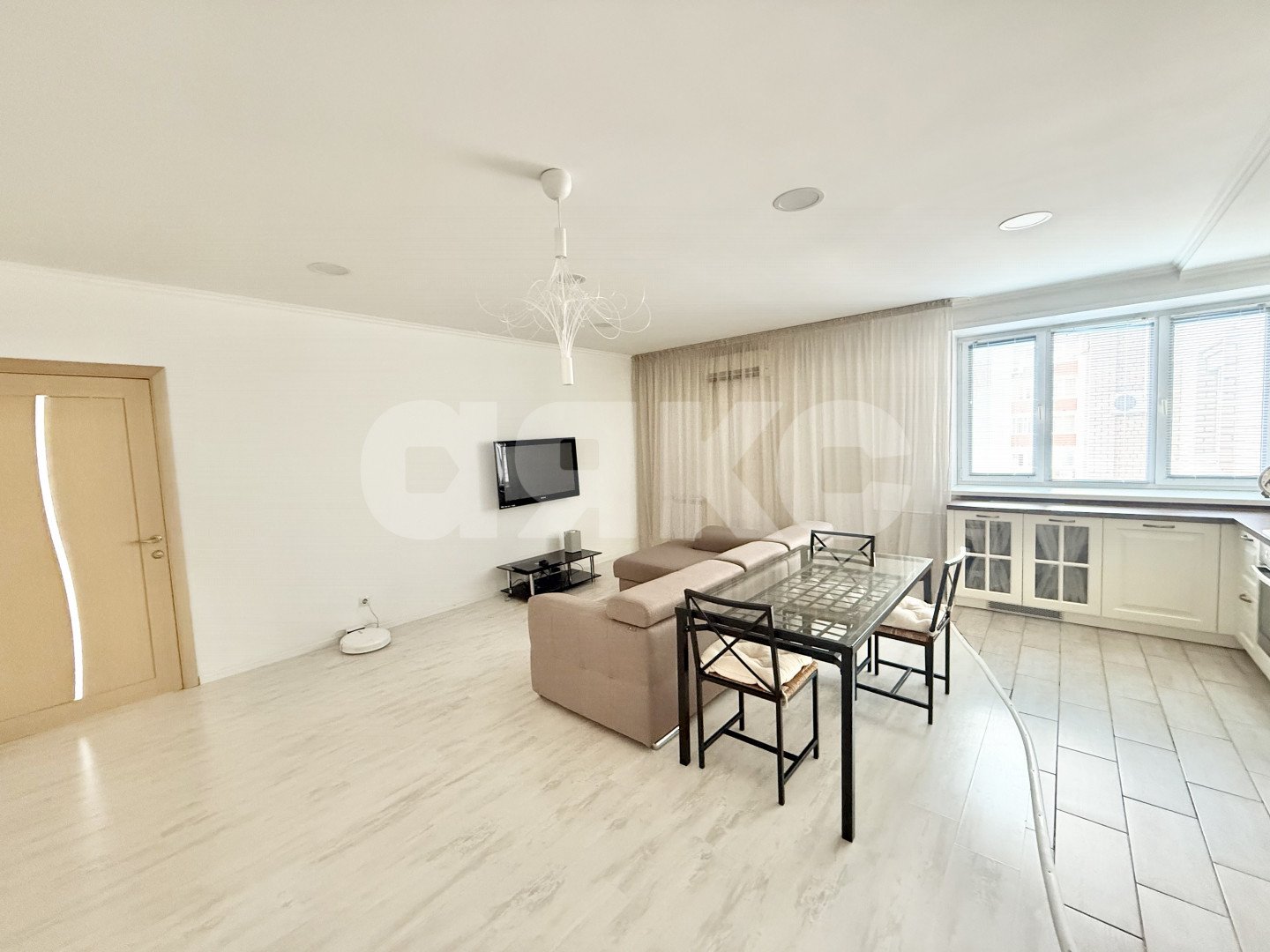 Фото №3: 2-комнатная квартира 70 м² - Нижнекамск, 35А, пр-кт Химиков, 7