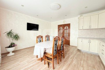Фото №2: 3-комнатная квартира 103 м² - Нижнекамск, мкр. 29А, ул. Сююмбике, 53