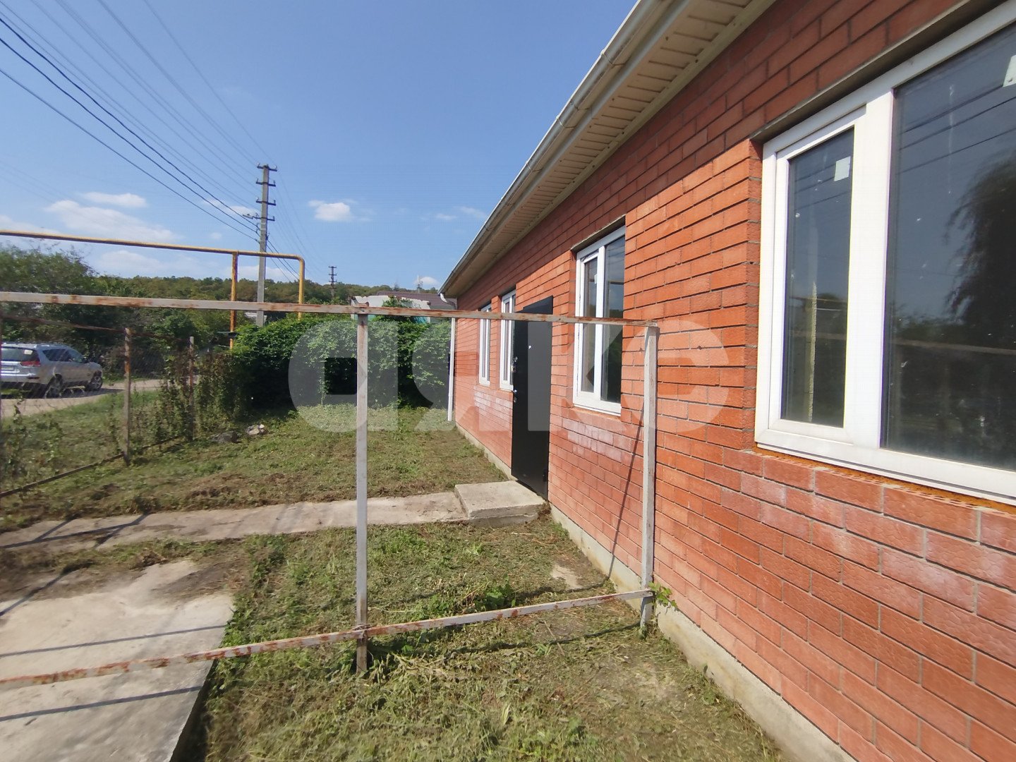 Фото №1: Коммерция 215 м² - Горячий Ключ, Заречье, ул. Суворова