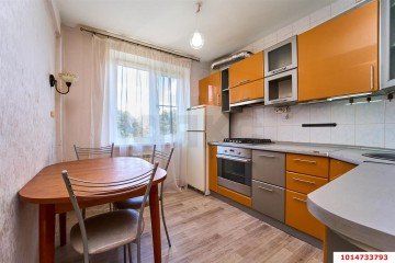 Фото №1: 2-комнатная квартира 48 м² - Краснодар, мкр. Завод Измерительных Приборов, ул. Карякина, 10