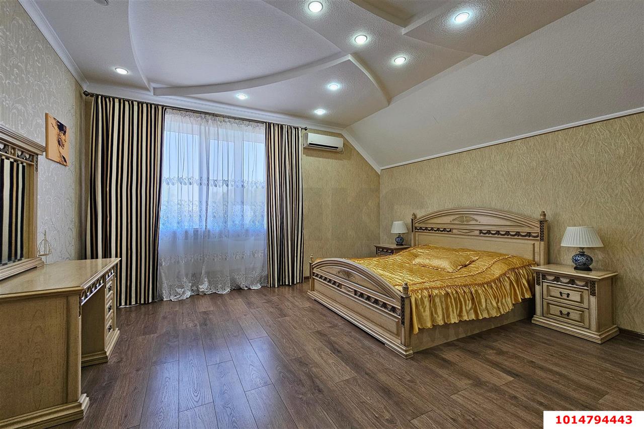 Фото №25: Дом 375 м² + 11.5 сот. - Новотитаровская, ул. Набережная, 35