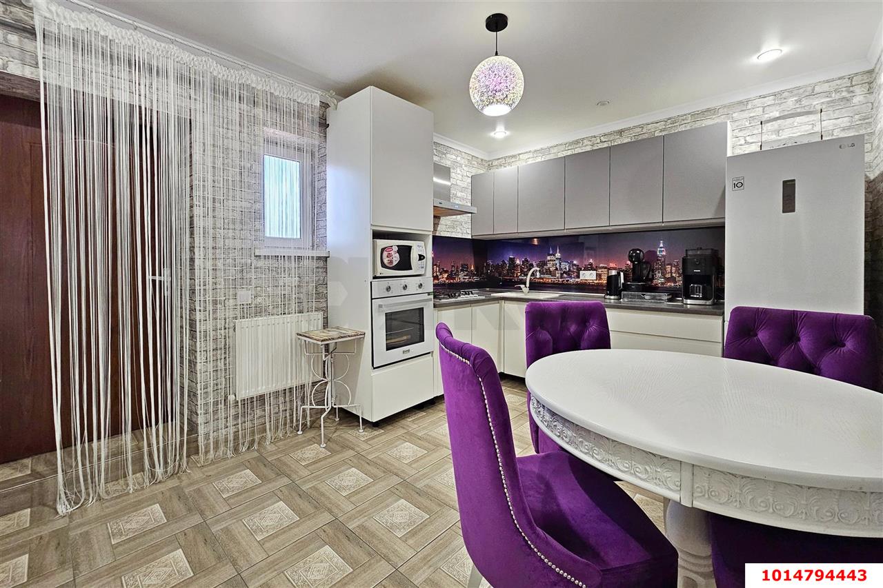 Фото №7: Дом 375 м² + 11.5 сот. - Новотитаровская, ул. Набережная, 35