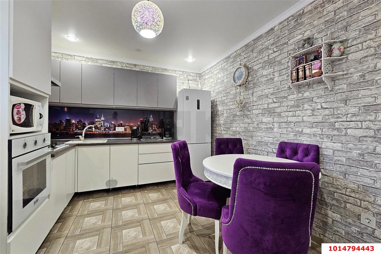 Фото №8: Дом 375 м² + 11.5 сот. - Новотитаровская, ул. Набережная, 35