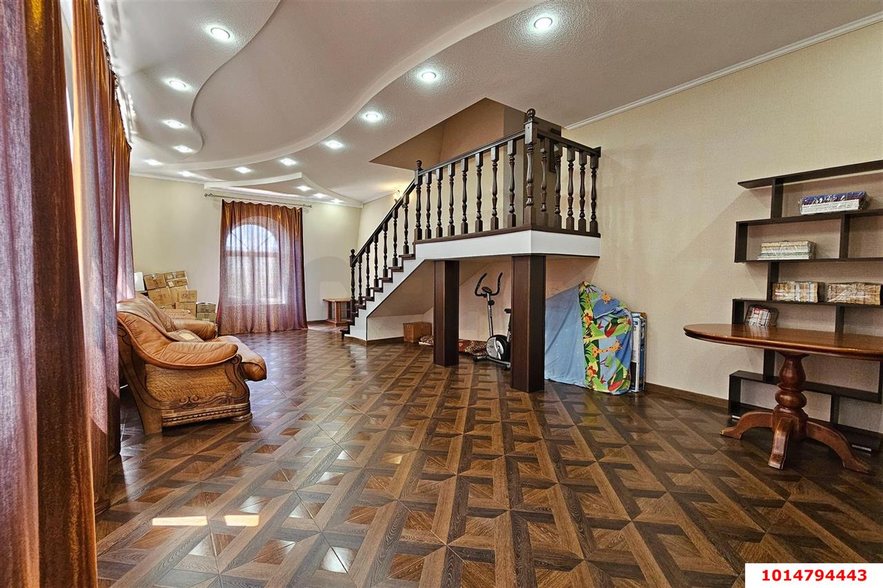 Фото №30: Дом 375 м² + 11.5 сот. - Новотитаровская, ул. Набережная, 35