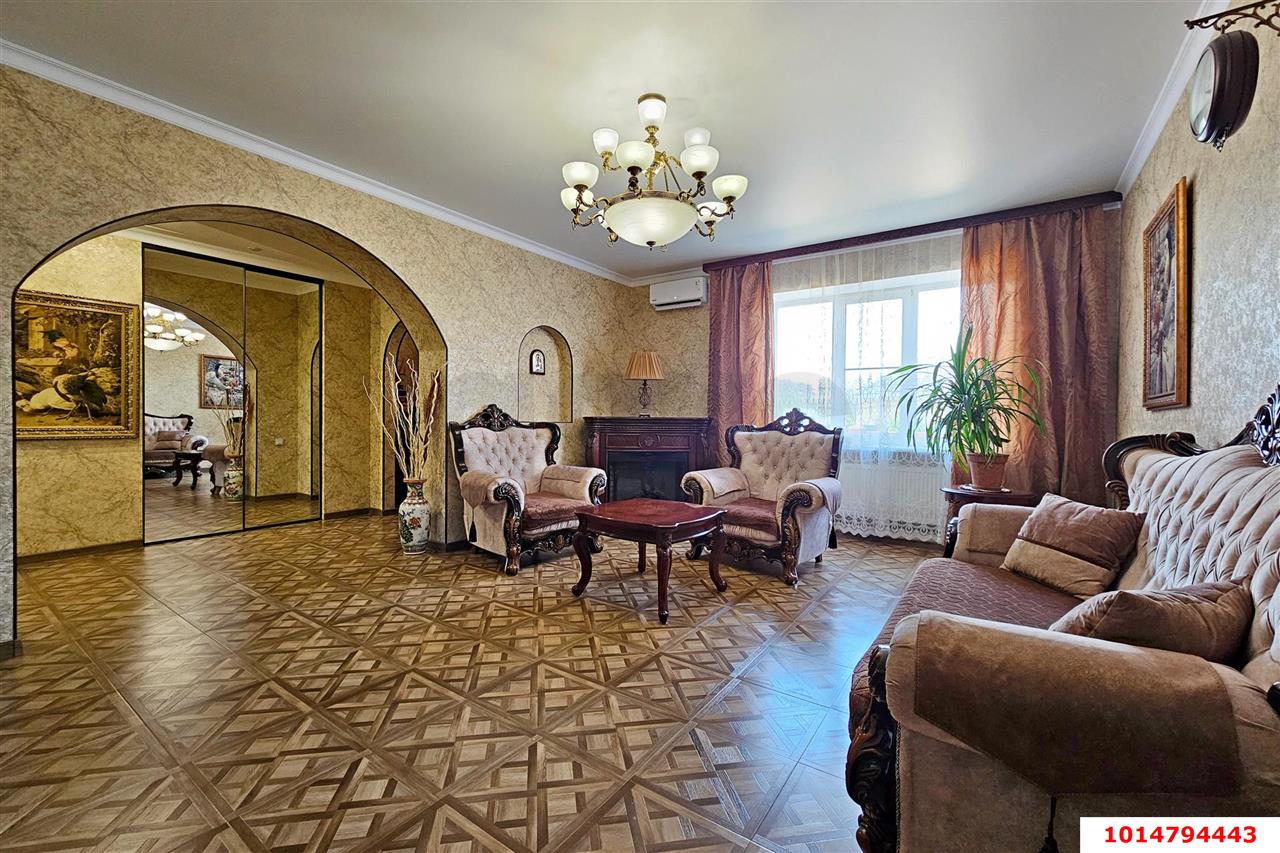 Фото №5: Дом 375 м² + 11.5 сот. - Новотитаровская, ул. Набережная, 35