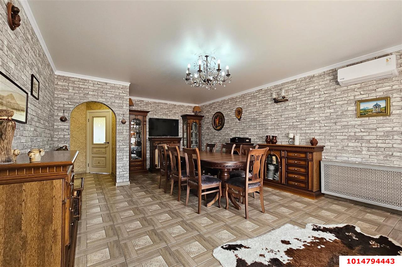 Фото №10: Дом 375 м² + 11.5 сот. - Новотитаровская, ул. Набережная, 35