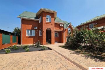 Фото №2: Дом 375 м² - Новотитаровская, ул. Набережная, 35