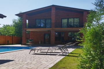 Фото №1: Дом 240 м² - Елизаветинская, ст Речник, ул. Береговая, 548