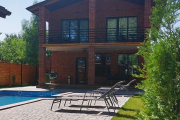 Фото №1: Дом 240 м² - Елизаветинская, ст Речник, ул. Береговая, 548