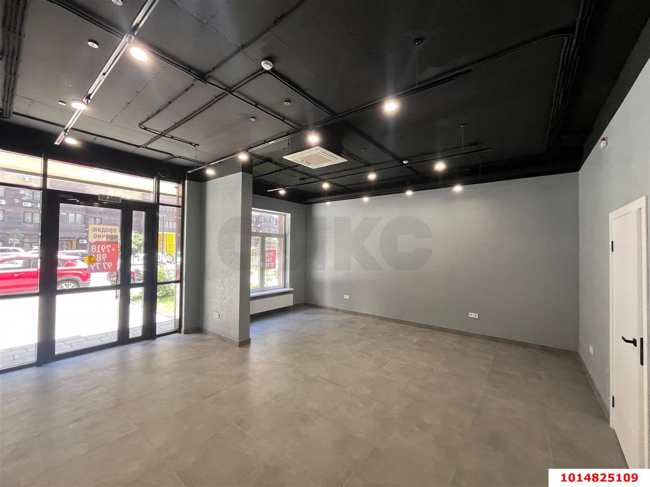 Фото №3: Торговое помещение 47 м² - Краснодар, жилой комплекс Ракурс, ул. имени Героя Ростовского, 8к7