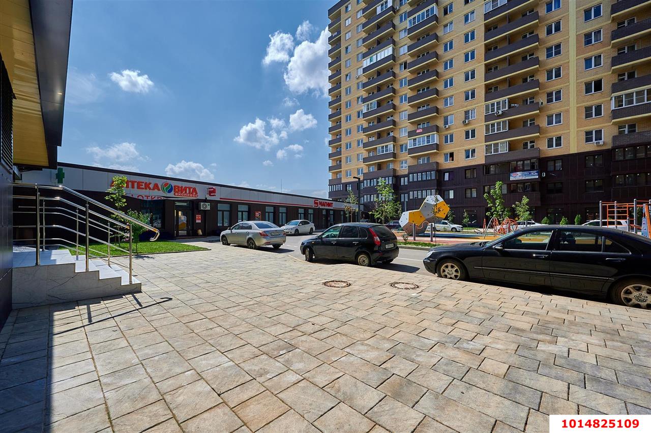 Фото №16: Торговое помещение 47 м² - Краснодар, жилой комплекс Ракурс, ул. имени Героя Ростовского, 8к7
