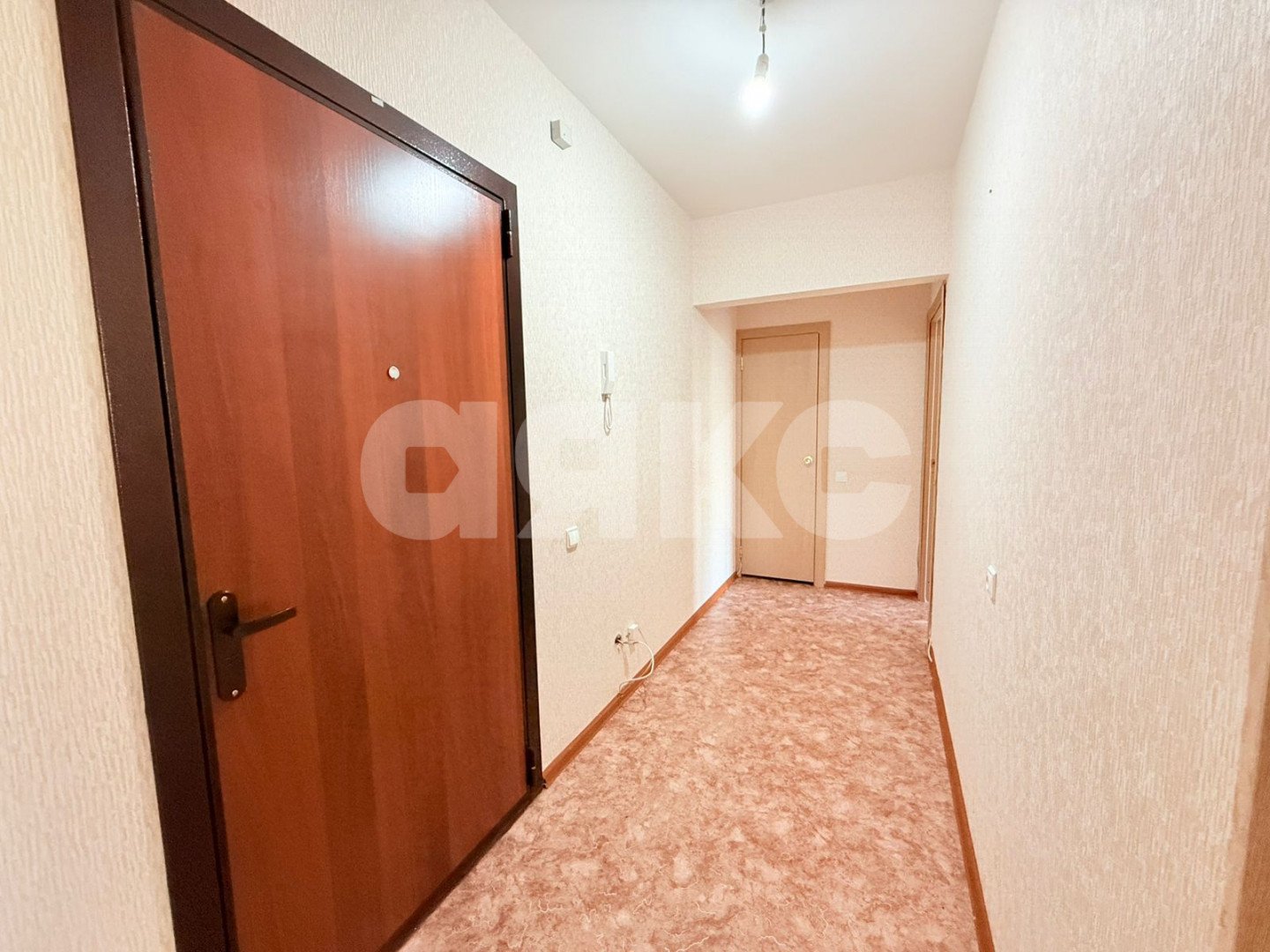 Фото №3: 2-комнатная квартира 53 м² - Нижнекамск, 49-й, ул. 30 лет Победы, 31