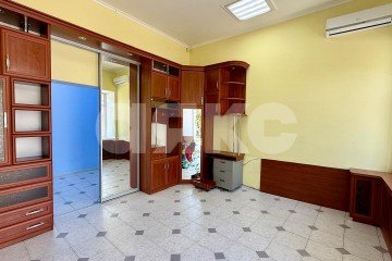 Фото №3: Коммерция 88 м² - Симферополь, р. Киевский, ул. Ленина, 33