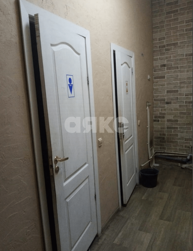 Фото №5: Коммерция 250 м² - Ростов-на-Дону, Пролетарский, ул. Рыльского, 2