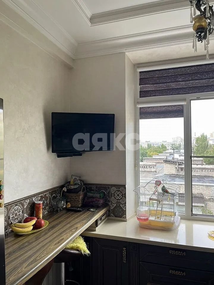 Фото №2: 4-комнатная квартира 82 м² - Ростов-на-Дону, Октябрьский, пр-кт Ворошиловский, 91