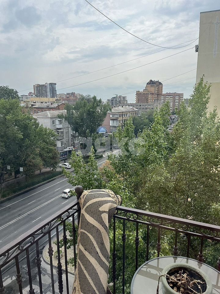 Фото №17: 4-комнатная квартира 82 м² - Ростов-на-Дону, Октябрьский, пр-кт Ворошиловский, 91