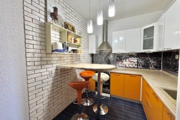 Фото №1: 2-комнатная квартира 49 м² - Ростов-на-Дону, мкр. 3-й  Западные Ворота, пр-кт Солженицына, 20/107