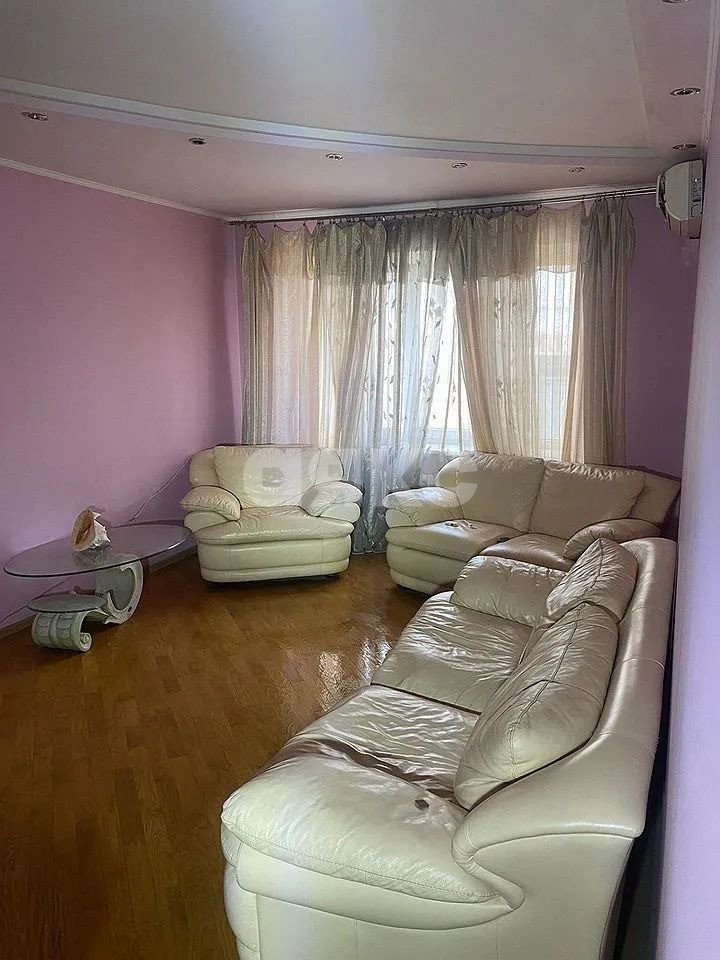 Фото №1: 3-комнатная квартира 90 м² - Ростов-на-Дону, Богатяновка, пер. Университетский, 21