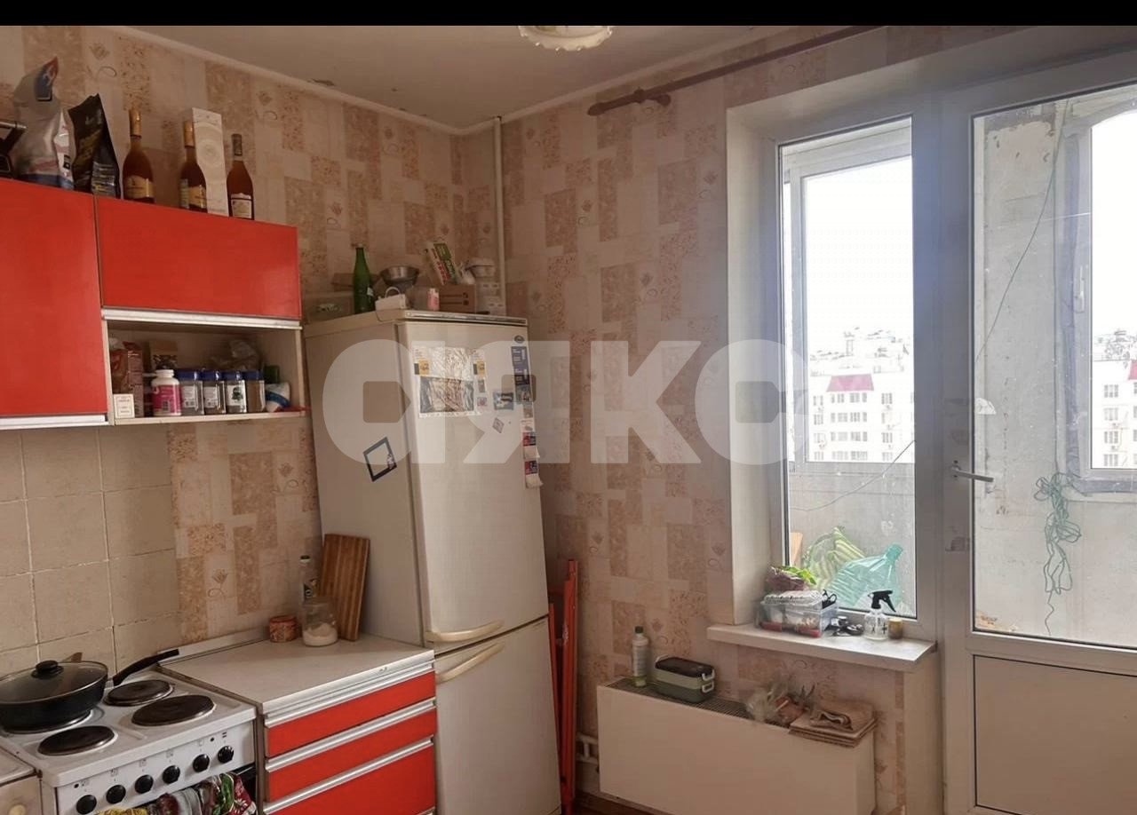 Фото №3: 1-комнатная квартира 38 м² - Ростов-на-Дону, 3-й  Западные Ворота, ул. Жданова, 13