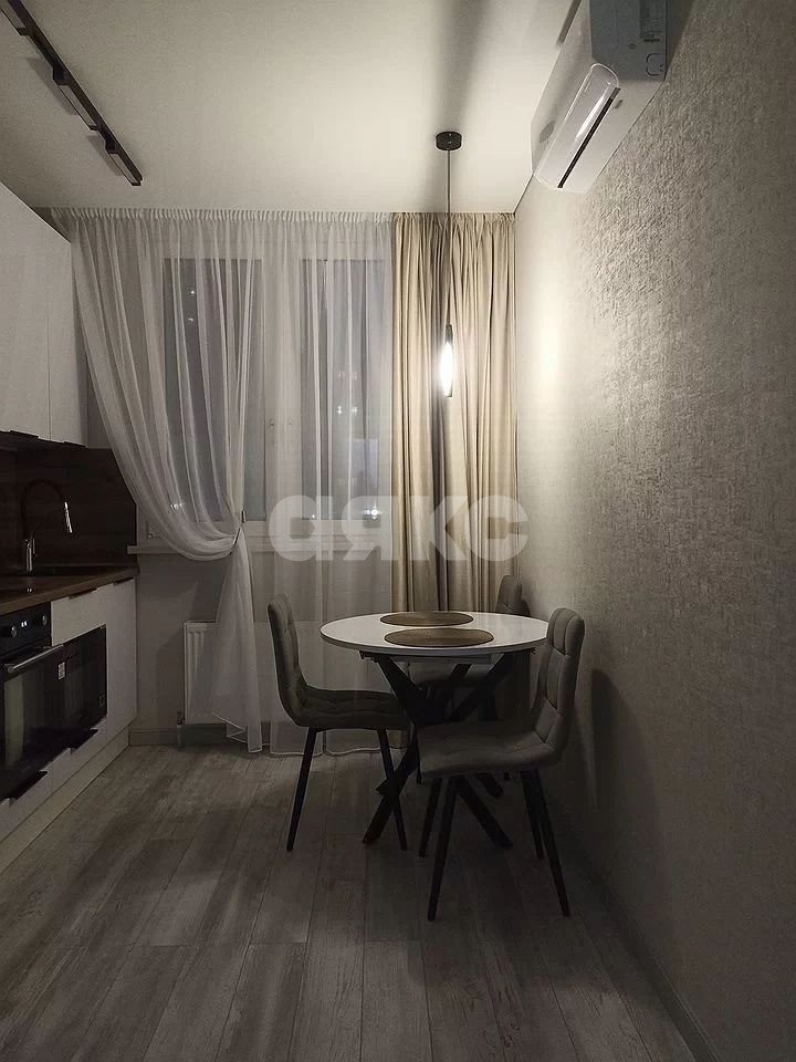 Фото №4: 2-комнатная квартира 34 м² - Ростов-на-Дону, Богатяновка, ул. площадь Советов