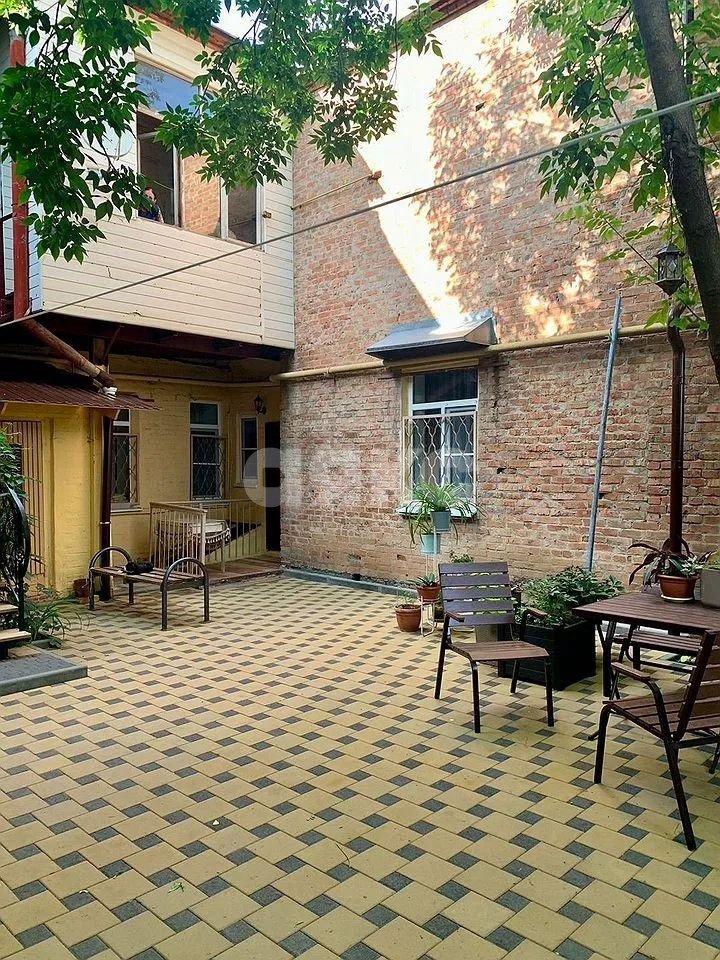 Фото №8: 3-комнатная квартира 47 м² - Ростов-на-Дону, Богатяновка, ул. Гоголевская, 20/34