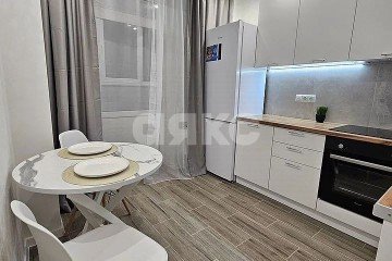 Фото №1: 1-комнатная квартира 35 м² - Ростов-на-Дону, мкр. Нахичевань, ул. 26-я Линия, 35/1