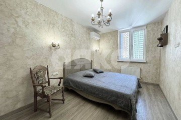 Фото №1: 2-комнатная квартира 46 м² - Ростов-на-Дону, мкр. Богатяновка, ул. площадь Советов