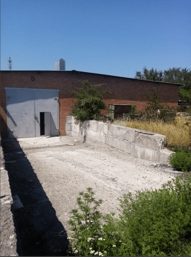 Фото №2: Коммерция 422 м² - Ковалёвка, ул. Салютная, 4