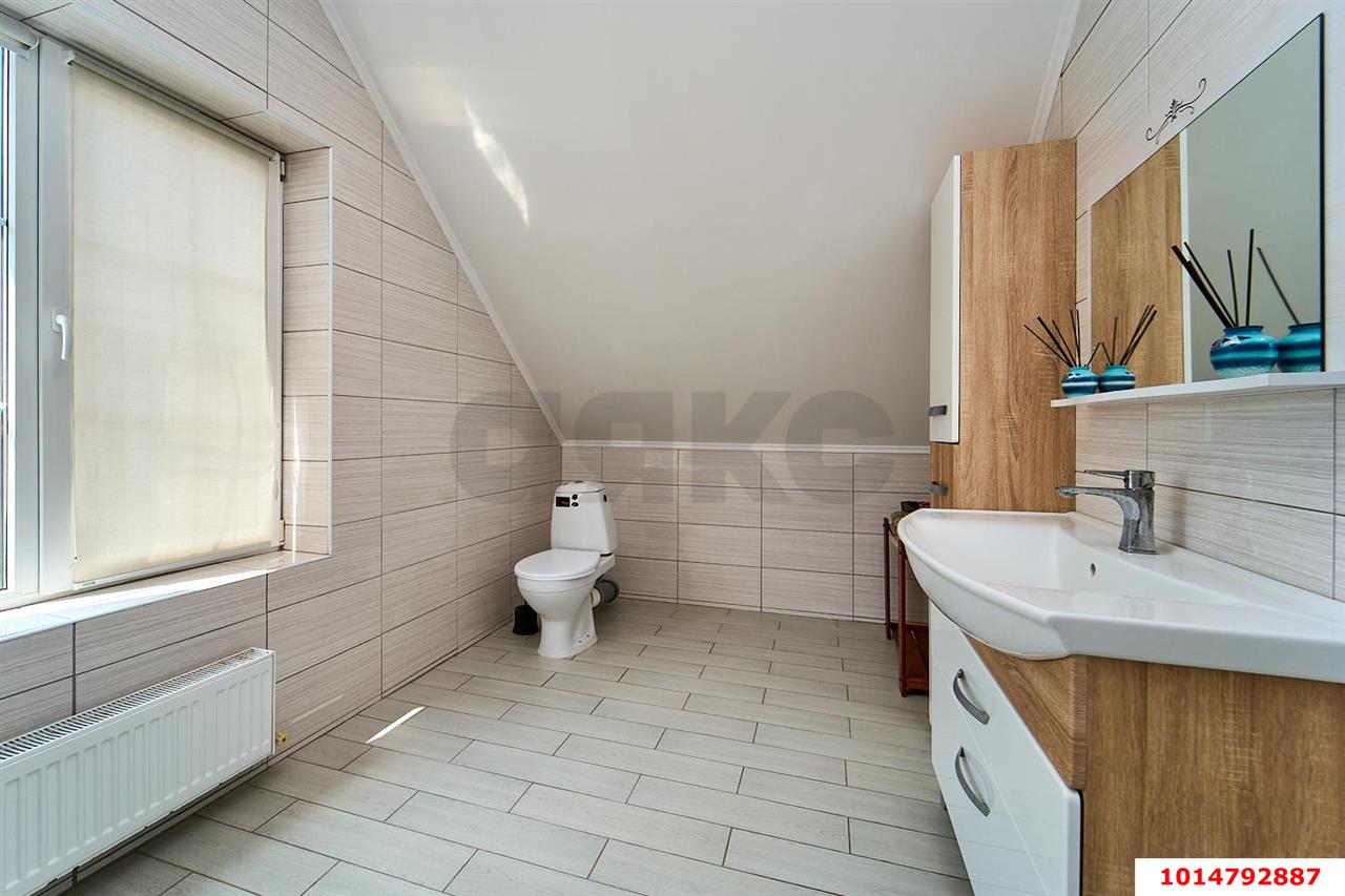 Фото №10: Дом 123 м² + 4 сот. - Краснодар, Прикубанский внутригородской округ, мкр. Тихая Поляна, ул. Писателя В.П. Неподобы, 20