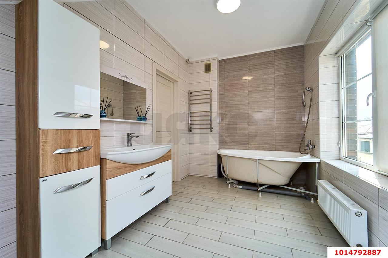 Фото №11: Дом 123 м² + 4 сот. - Краснодар, Прикубанский внутригородской округ, мкр. Тихая Поляна, ул. Писателя В.П. Неподобы, 20