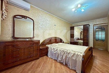 Фото №2: 4-комнатная квартира 82 м² - Ростов-на-Дону, р. Ленинский, пер. Островского, 18/37