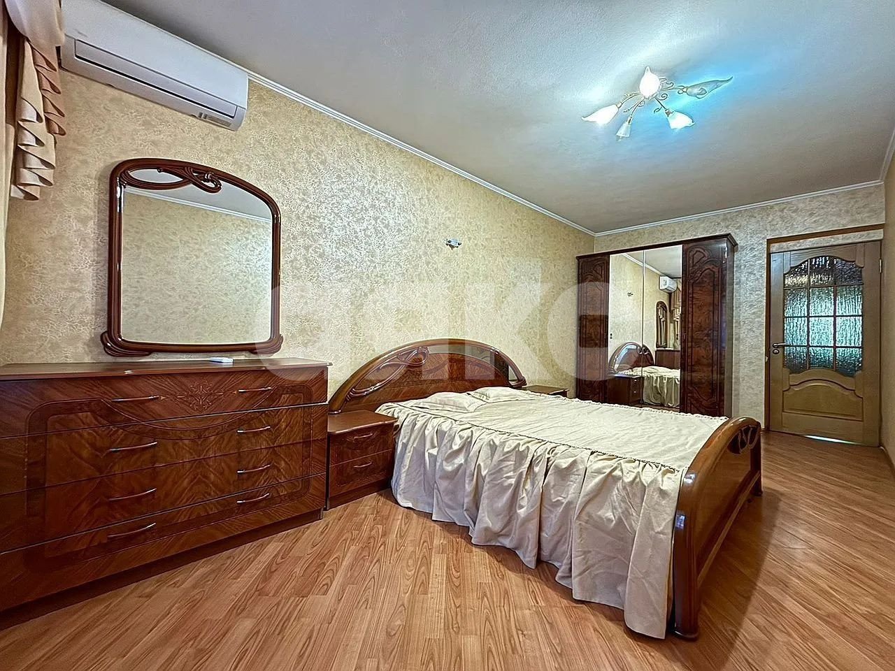 Фото №2: 4-комнатная квартира 82 м² - Ростов-на-Дону, Ленинский, пер. Островского, 18/37