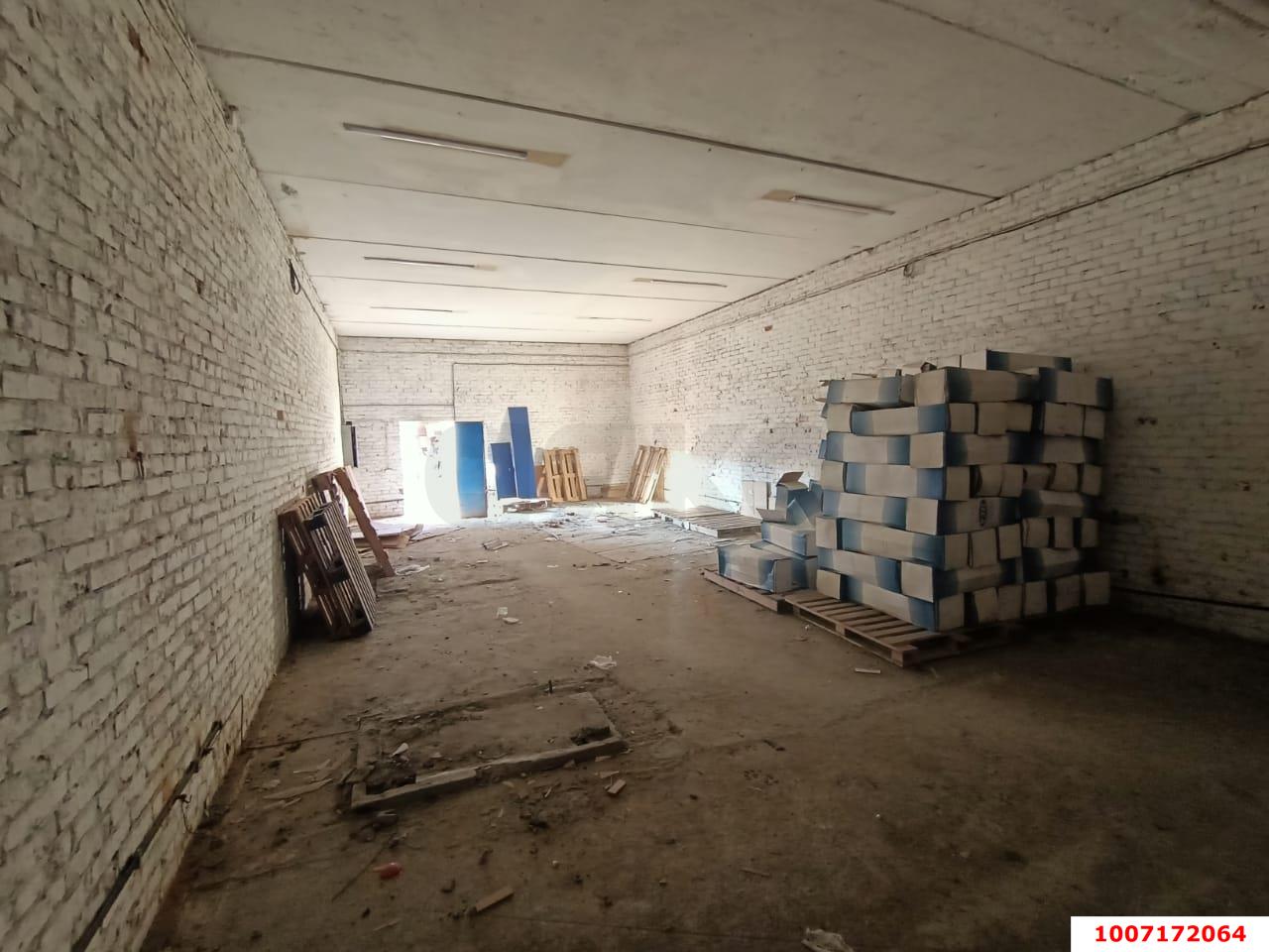 Фото №5: Производственное помещение 900 м² - Краснодар, Завод Радиоизмерительных Приборов, ул. Сиреневая, 3