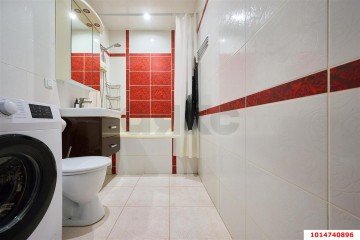 Фото №1: 3-комнатная квартира 76 м² - Краснодар, мкр. Музыкальный, ул. Агрохимическая, 105